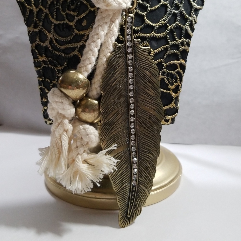 Secret Garden Braided Rope Metal Leaf Necklace